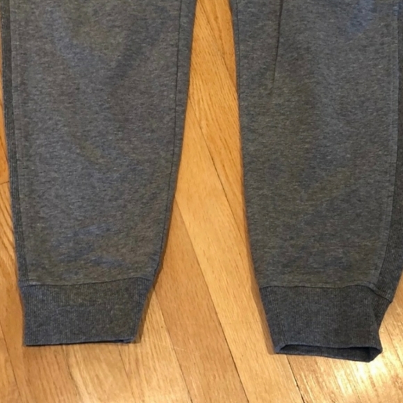 Lululemon EUC Warm Down Jogger Worn 2x Gray Sz 10 - Picture 2 of 6